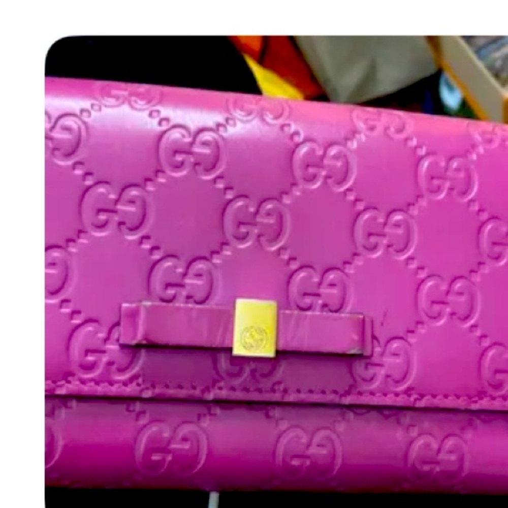 Gorgeous Fuchsia Gucci Gusimeimee Wallet NIB AUTHENTIC